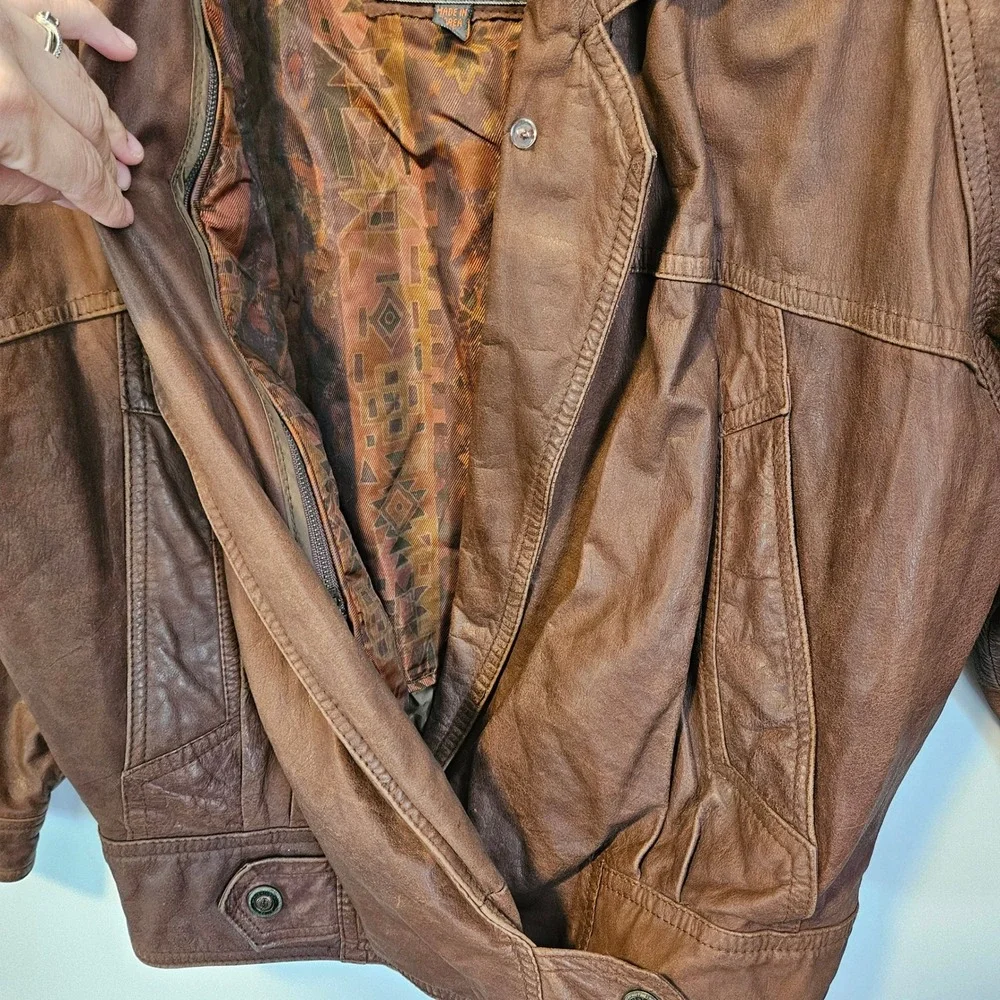 Vintage Wilsons Leather Bomber Jacket Medium Brown 90s Aviator Aventure Bound